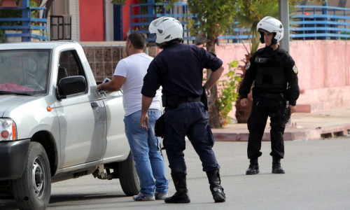 Βόλος: Ρομά απειλεί αστυνομικό - «Έχουμε καλύτερα όπλα από τα δικά σας»