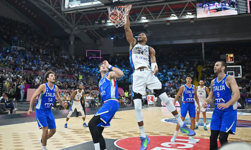 Eurobasket 2025, Ελλάδα - Ιταλία 75-66: Τράβηξε... 31 ο Γιάννης και «έκαψε» τους Ιταλούς!