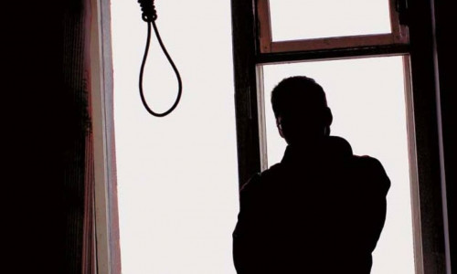 Συγκλονιστική τροπή: Αστυνομικός ανταποκρίθηκε σε κλήση αυτοκτονίας - Το σοκ όταν είδε ποιος είναι