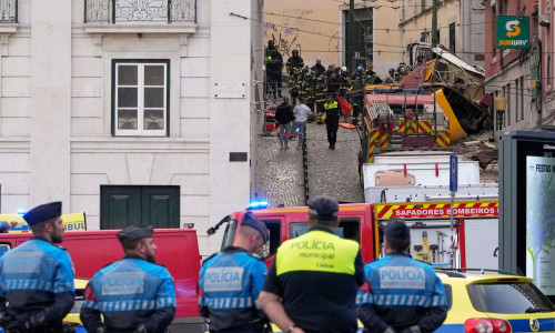 Τραγωδία στη Λισαβόνα: Πένθος στην Πορτογαλία μετά το πολύνεκρο δυστύχημα με το τελεφερίκ «Γκλόρια»