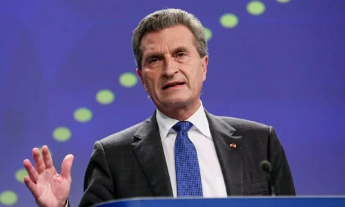 Κύπρος - «Φιλελεύθερος» για καλώδιο: Ποια σχέση είχε ο Γερμανός πρώην επίτροπος Γκίντερ Έτιγκερ;