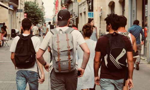 Πόσο ωφελούνται οι νέοι από τα μέτρα της κυβέρνησης - Αναλυτικός πίνακας