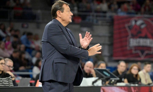 Εργκίν Αταμάν: «Δε μου άρεσε η νοοτροπία που όλοι ήθελαν να αποφύγουν την ευθύνη εκτός του Ναν»