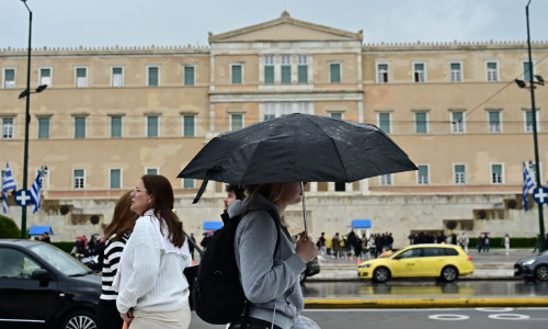 Καιρός: Προς φθινόπωρο «από τα παλιά» - Πότε γυρνάει ο καιρός Καιρός: Η πρόγνωση μέρα προς μέρα - Πότε έρχεται ριζική αλλαγή