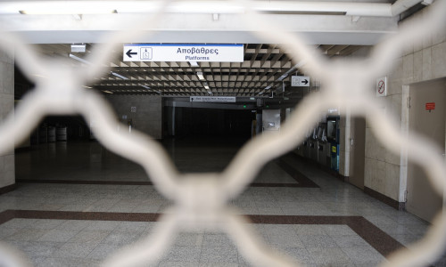 Απεργία στις 14 Οκτωβρίου - «Χειρόφρενο» στα ΜΜΜ - Πώς θα κινηθούν Μετρό, Τραμ και Ηλεκτρικός