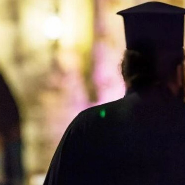 Γρεβενά: Παντρεμένος, πολύτεκντος και με εγγόνια ο 70χρονος ιερέας που κατηγορείται για revenge porn σε βάρος της πρώην συντρόφου του