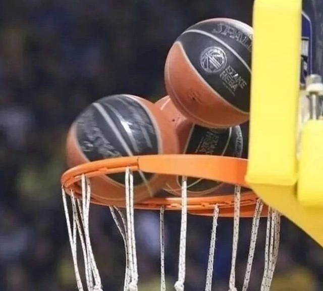 Basketgate: «Οι διαιτητές που συνελήφθησαν με ένταλμα έπαιρναν εντολές και εκτελούσαν» λέει ο Δημητρακόπουλος