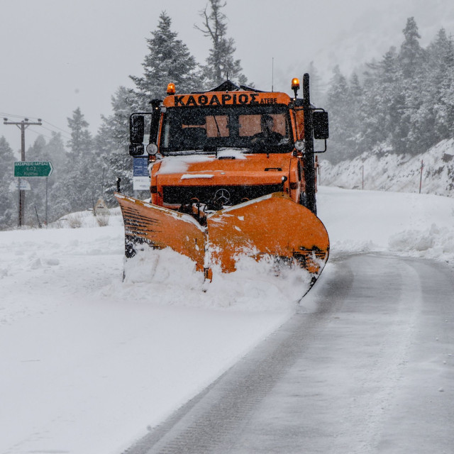 Τρίκαλα: Απαγόρευση κυκλοφορίας στην Π.Ε. Τρικάλων λόγω χιονόπτωσης