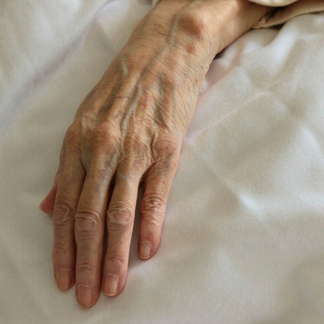 Αχαΐα: 88χρονη έπεσε θύμα απάτης από «γιατρό» - Της ζήτησε 3.000 ευρώ για χειρουργείο της κόρης της