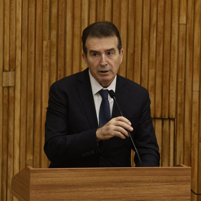 Χρυσοχοΐδης για Τρίκαλα: «Η τραγωδία μας γεμίζει με θλίψη - Συλληπητήρια στις οικογένειες»