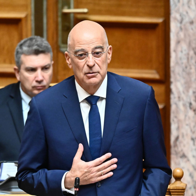 Συλλυπητήρια Δένδια για τροχαίο με φιλάθλους ΠΑΟΚ