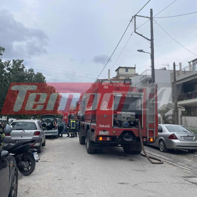 Φωτιά σε αυτοκίνητο στην Πάτρα