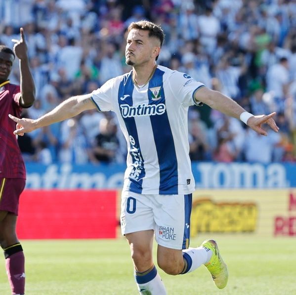 Μεταγραφές, Παναθηναϊκός: Τελειώνει το deal με Ερνάντεθ - Στην Αθήνα ο Ισπανός