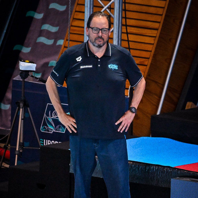 Εθνική Ελλάδας: Η τρομερή κίνηση του Παυλίδη πριν το τέλος - Κάλεσε τάιμ άουτ και έδωσε συγχαρητήρια