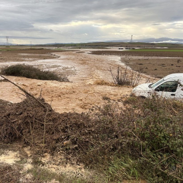 Κακοκαιρία: Κλειστός έμεινε ο δρόμος Σερρών – Δράμας για δύο ώρες λόγω συσσώρευσης φερτών υλικών