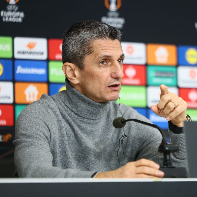 Ραζβάν Λουτσέσκου