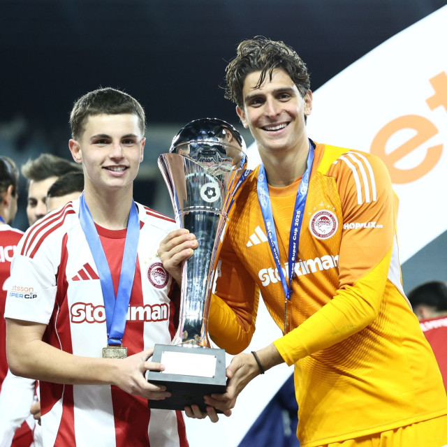 Μεταγραφές, Ολυμπιακός: Θέλει «πακέτο» Τζολάκη και Μουζακίτη η Γιουβέντους