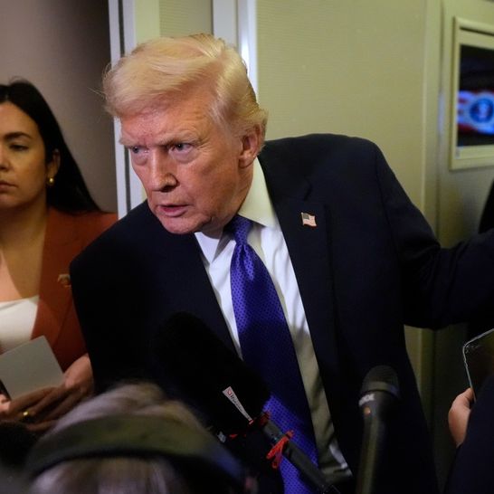 Τραμπ για Ιράν: Τους χτυπήσαμε πιο σκληρά από ό,τι έχει χτυπηθεί ποτέ χώρα – Δεν έχουμε τελειώσει