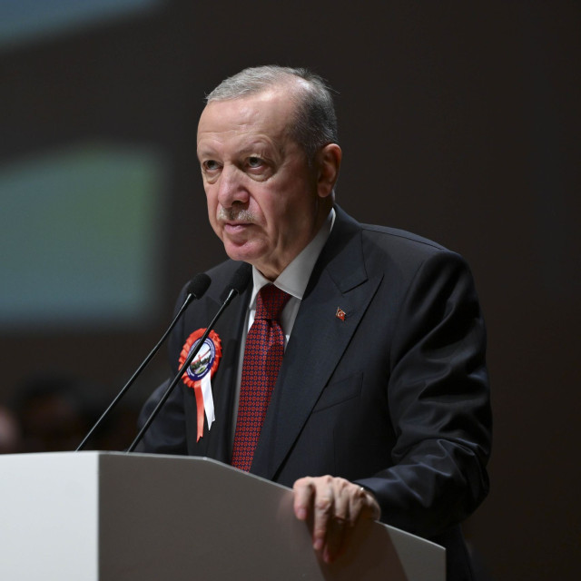 Ερντογάν: «Όποιος ψάχνει περιπέτειες, δεν θα διστάσουμε να του πούμε "σε προκαλούμε"»