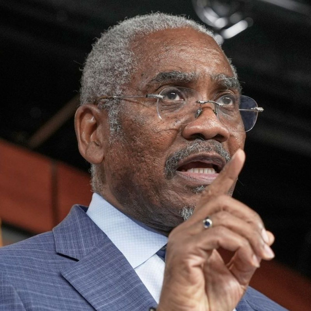 ΗΠΑ: Έντονα αντέδρασε ο βουλευτής Γκρέγκορι Μικς για τα τουρκικά F-16 στα Κατεχόμενα