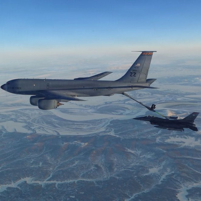 CENTCOM: Δυστύχημα η συντριβή του ιπτάμενου τάνκερ KC-135, 4 νεκροί