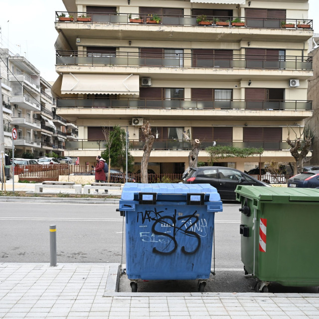 Θεσσαλονίκη: Βίντεο ντοκουμέντο μετά τη δολοφονική επίθεση στον 20χρονο - Η στιγμή που πέφτει νεκρός