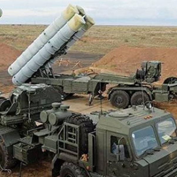 Τουρκία: «Σφυροκόπημα» για τους S-400 μετά τις νατοϊκές αναχαιτίσεις ιρανικών πυραύλων