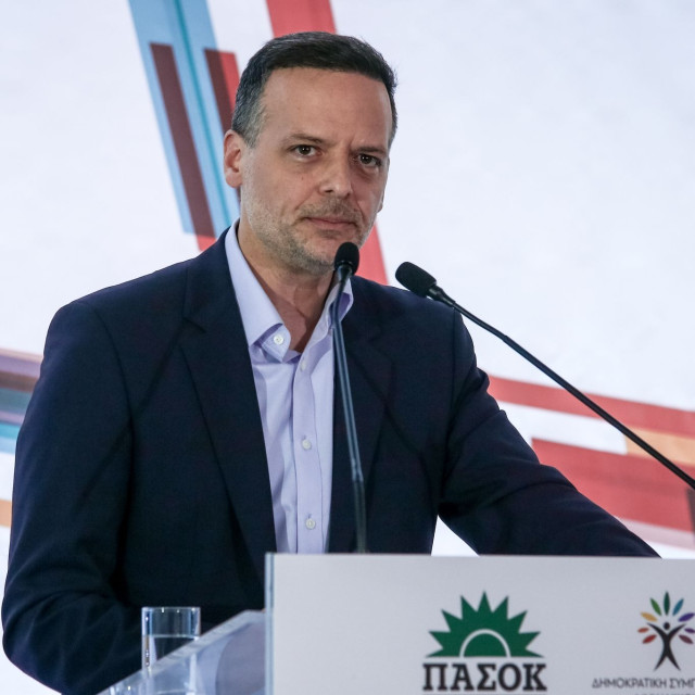 Δούκας για διαγραφή Κωνσταντινόπουλου: Με διαγραφές και απειλές δεν βελτιώνεται το ΠΑΣΟΚ