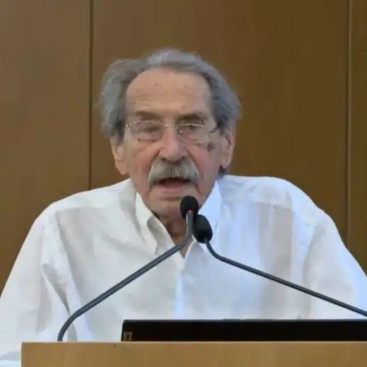 Πέθανε ο δημοσιογράφος Αντώνης Κούρτης