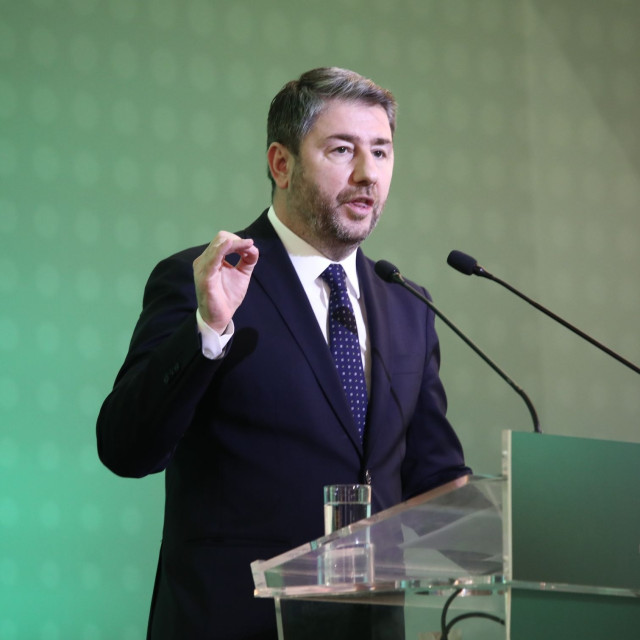 ΠΑΣΟΚ: Σήμερα οι εκλογές συνέδρων - Σε τελική ευθεία το κρισιμότερο συνέδριο των τελευταίων ετών