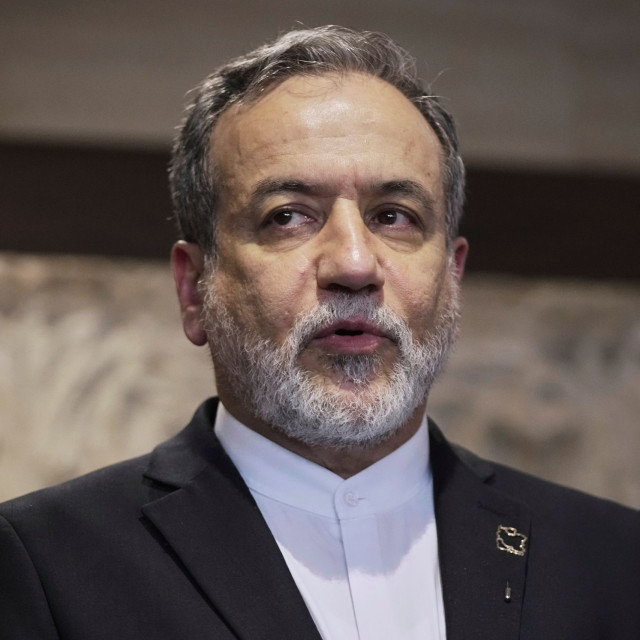 Ιράν: Τα Στενά του Ορμούζ είναι «κλειστά μόνο για εχθρούς»