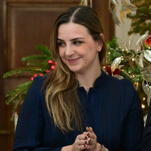 Σοφία Μητσοτάκη: Δημοσίευσε το boarding pass απαντώντας σε fake news - Τέλος στην αθλιότητα