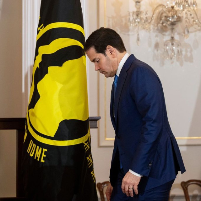 ΗΠΑ: Διέταξαν αποχώρηση του μη απαραίτητου προσωπικού από την πρεσβεία στο Ομάν