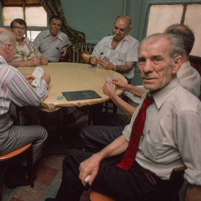 Τα ελληνικά diners της Νέας Υόρκης του 1970 - Ιστορικές εικόνες από τον φακό της Kay Zakariasen