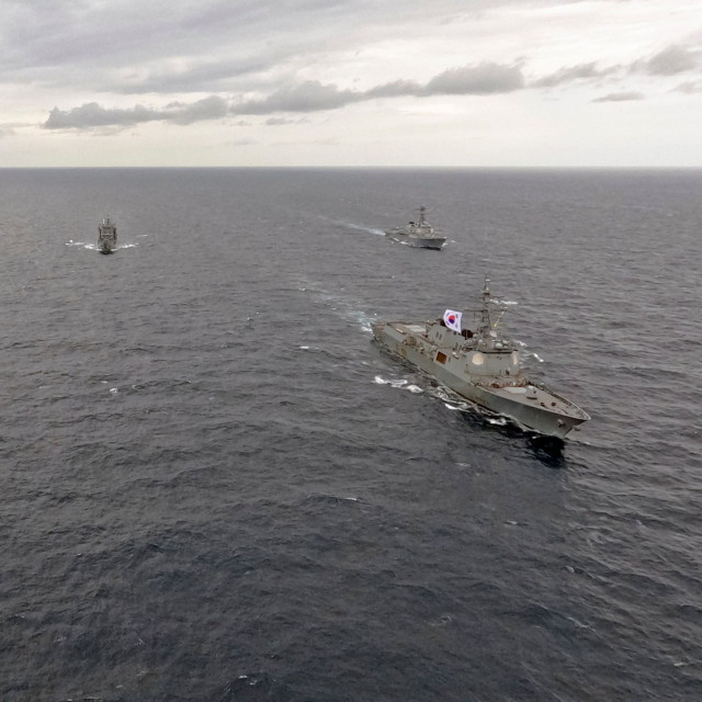 Νότια Κορέα: Εξετάζει το ενδεχόμενο να στείλει πολεμικό πλοίο στα Στενά του Ορμούζ