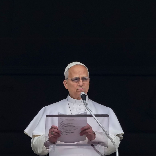 «Κάντε ανακωχή!»: Έκκληση του πάπα Λέοντα να τερματιστεί ο πόλεμος στη Μέση Ανατολή