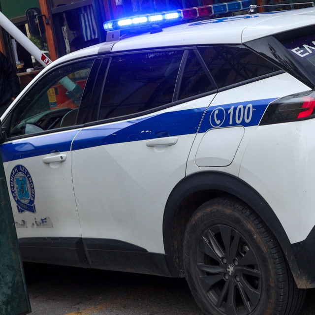 Χαλκίδα: Κρατούμενος απέδρασε από την αστυνομική διεύθυνση και έτρεχε ξυπόλυτος στον δρόμο