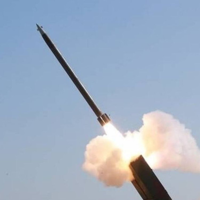 Χεζμπολάχ: Εκτόξευσε «προηγμένο πύραυλο» εναντίον αεροπορικής βάσης στο Ισραήλ