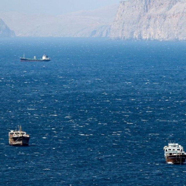 Στενά του Ορμούζ: Ποιες χώρες είπαν «όχι» στον Τραμπ - Τι φοβούνται Ευρωπαίοι και ΝΑΤΟ