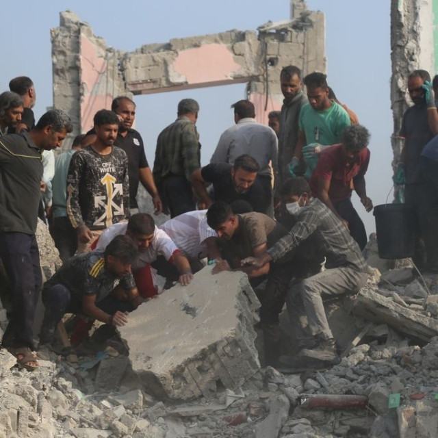 Το Ιράν μετατρέπει σε μουσείο το βομβαρδισμένο σχολείο θηλέων - «Nτοκουμέντο βαρβαρότητας»