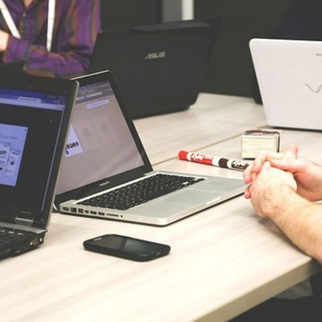 ΔΥΠΑ: Ξεκίνησαν οι αιτήσεις του προγράμματος για τις 2.000 προσλήψεις με επιχορήγηση 875 ευρώ