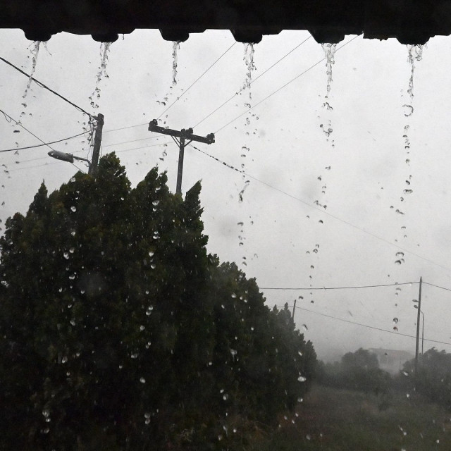 Καιρός: Βαρομετρικό χαμηλό από την Ιταλία αλλάζει το σκηνικό - Η πρόγνωση Μαρουσάκη