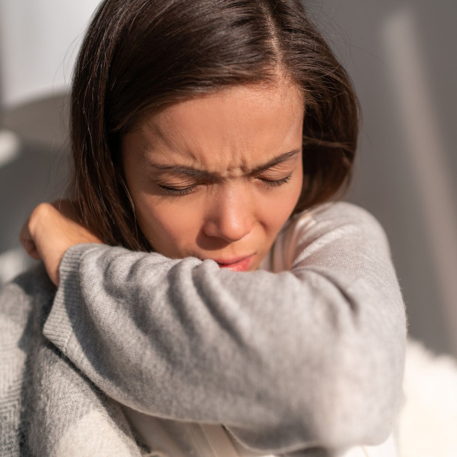 Πώς κολλάει η μηνιγγίτιδα - Κατανόηση της μετάδοσης και πώς να προστατευτείτε