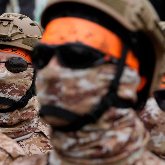 Basij: Η βίαιη πολιτοφυλακή του Ιράν που εκπαιδεύτηκε να σκοτώνει για το ισλαμικό καθεστώς