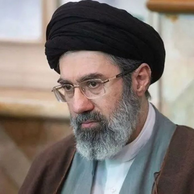 Reuters: Ο Moτζτάμπα Χαμενεϊ απέρριψε προτάσεις αποκλιμάκωσης από μεσάζοντες