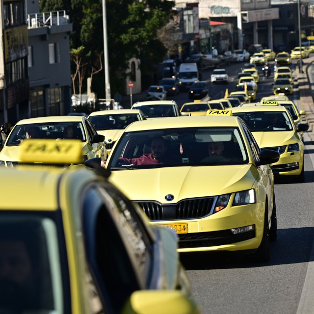 Χωρίς ταξί και αύριο, Τετάρτη - Συνεχίζονται οι κινητοποιήσεις του κλάδου