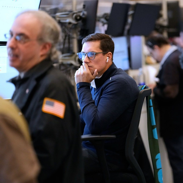 Μικρά κέρδη στη Wall Street – Οι επενδυτές περιμένουν τις αποφάσεις της Fed