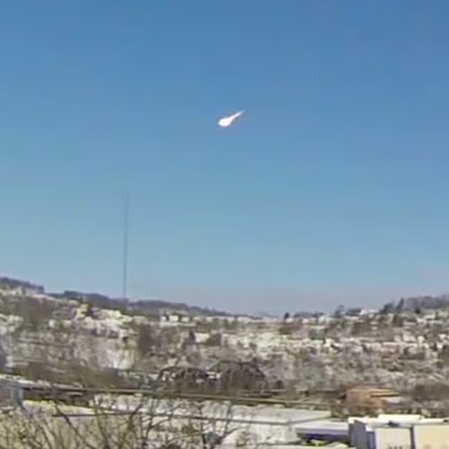 Μετεωρίτης τρόμαξε κατοίκους σε πολλές πολιτείες των ΗΠΑ: Εκκωφαντικός κρότος και λάμψη