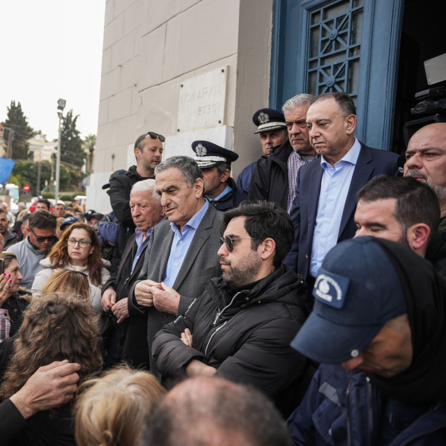 Ένταση στη Μυτιλήνη με κτηνοτρόφους και Κέλλα, λόγω αφθώδους πυρετού