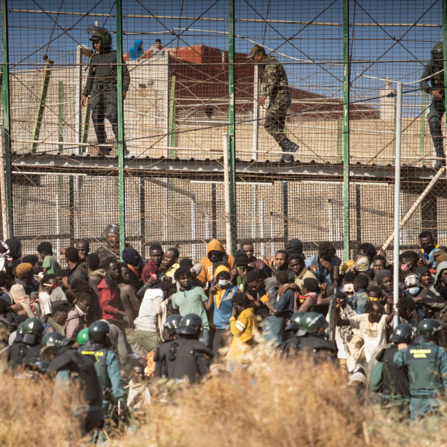 Προ των πυλών νέα μεταναστευτική κρίση λόγω πολέμου; Πώς η Ευρώπη προσπαθεί να την αποφύγει